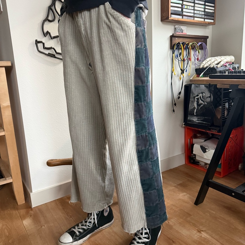 Vintage 90s 2000s Distressed Patchwork Flannel Lined Corduroy Pants ~ Size 36X27